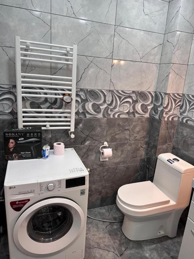 4 Bedroom Suite Apartment Ln Tbilisi City Dış mekan fotoğraf